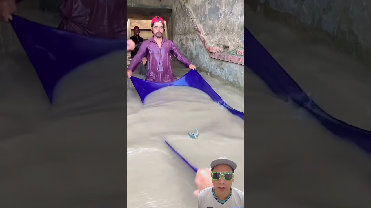 Tangakap ikan di air keruh ‼️ ternyata banyak ikan #trending #comedy