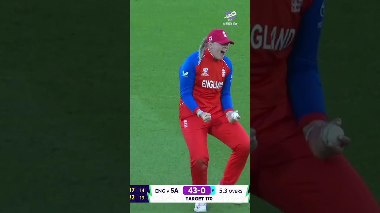HUGE WICKET 😲 A sharp take by Sophie Ecclestone ends Laura Wolvaardt's stay ☝️ #T20WorldCup