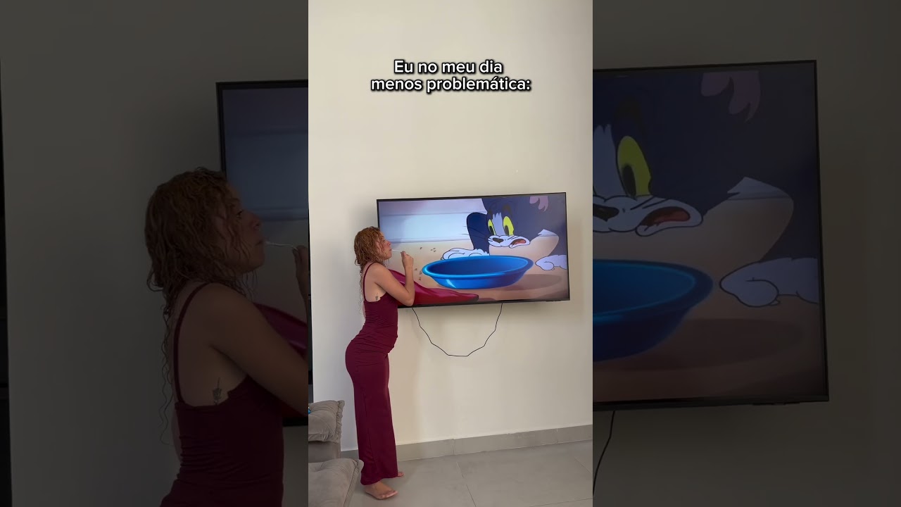 Quando você tem um parafuso a menos😂