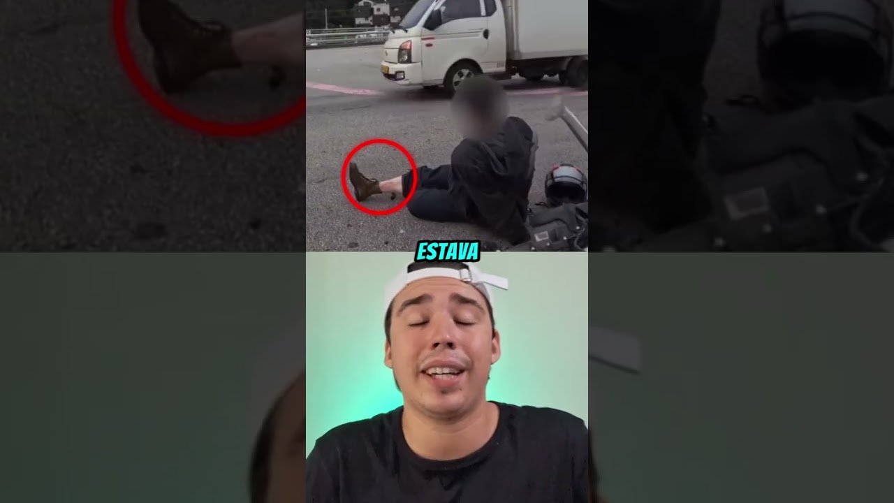 Motociclista esperando o semáforo… até que algo absurdo acontece!