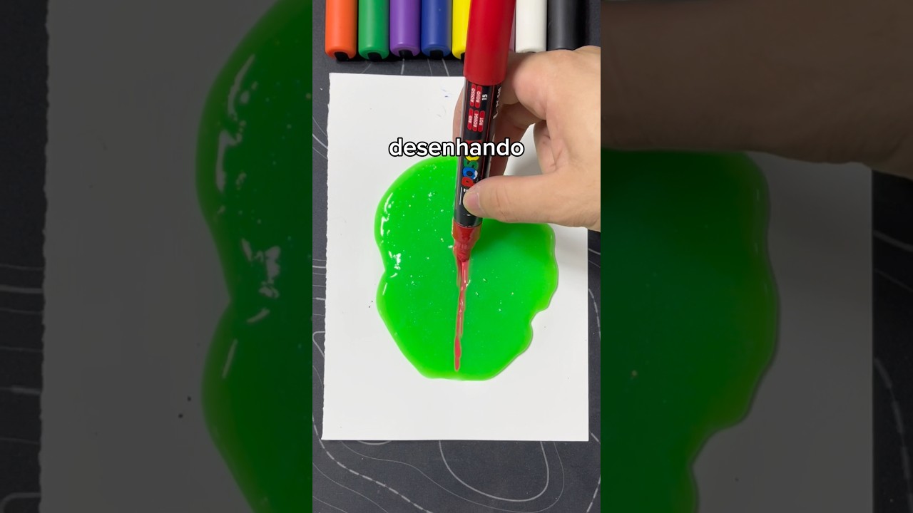 arte no SLIME!? 😳🦠 #arte #desenho #shorts