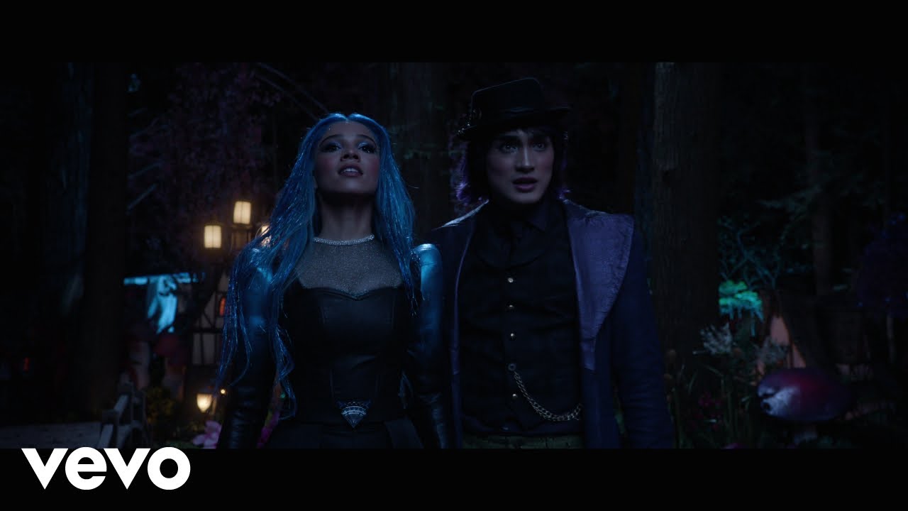 Descendants Wicked Wonderland - Cast - Heartless (From "Descendants: Wicked Wonderland")