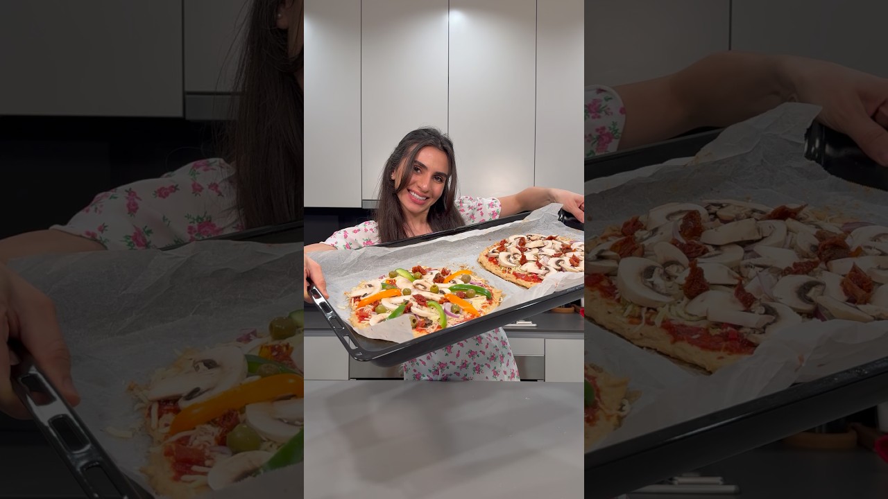 وصفتنا الجديدة المفضلة ، بيتزا بعجينة صدر الدجاج، صحيه وسهله 🍕 😋 #اكسبلور #comedy  #cooking