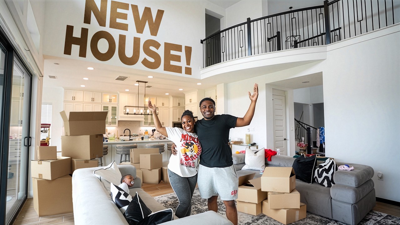 MOVING INTO OUR NEW HOUSE + HOUSE TOUR! 🏡