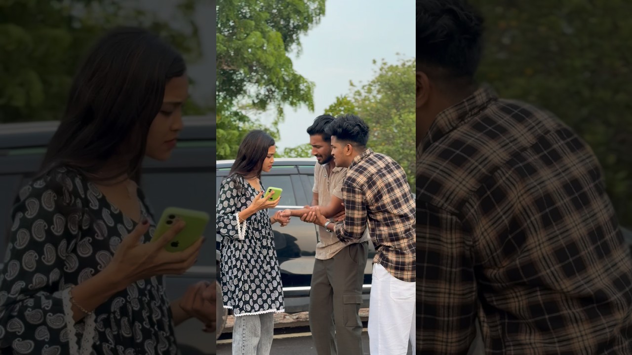 Paambu kadichu chechi😳🤣