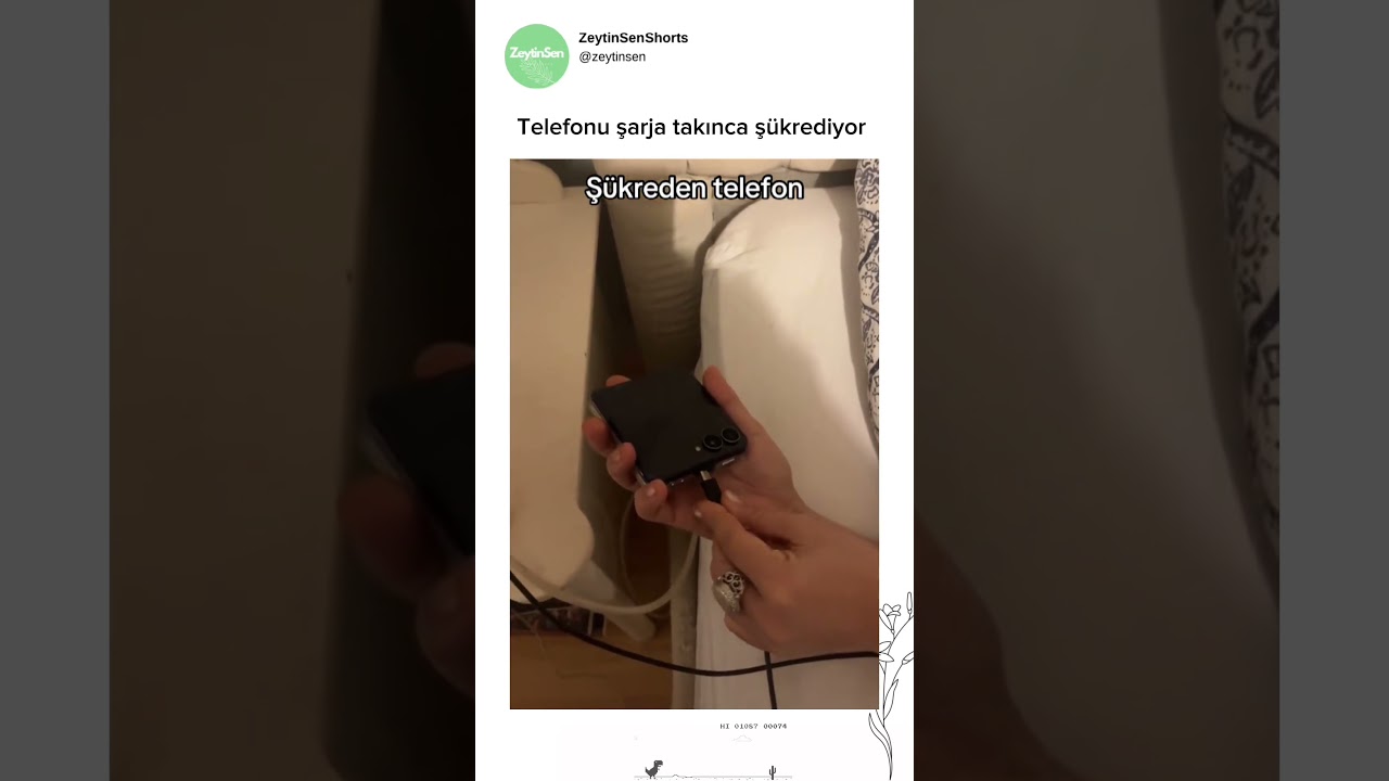 Telefonu şarja takınca şükrediyor