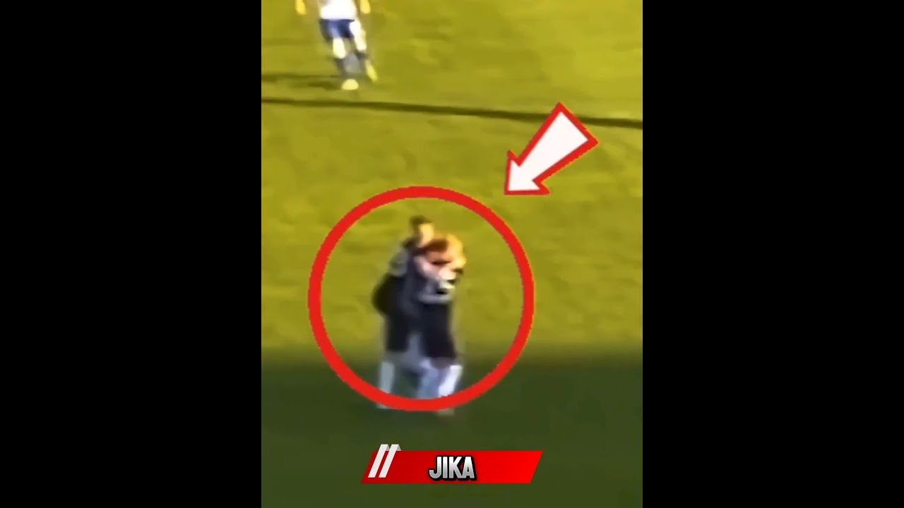 Kiper Yang Berhasil Menipu Semua Orang #football