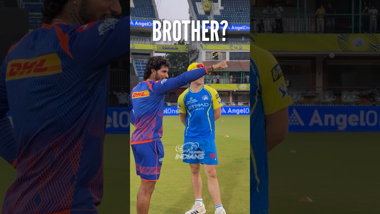 All good between Tilak and Jamie 😅 | #MumbaiIndians #OneFamily #TATAIPL #CSKvMI