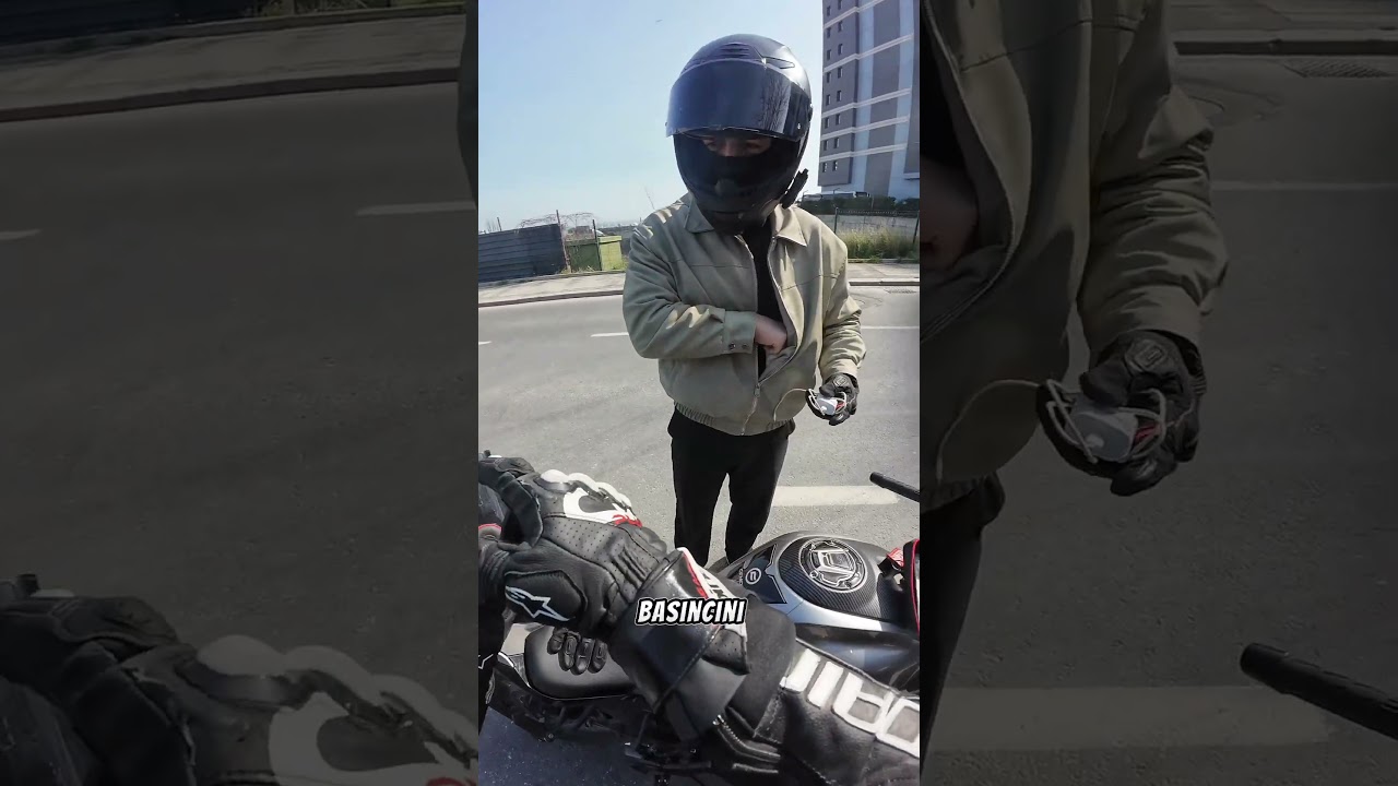 Yorum yapanlardan iki kişiye bu hediyeden veriyorum￼ bol şans🤝🤗