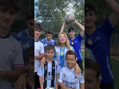 Senden Yakışıklı Futbolcu Gelirse Kaç! #football #futbol #challenge #shorts #shortvideo #viral #fyp