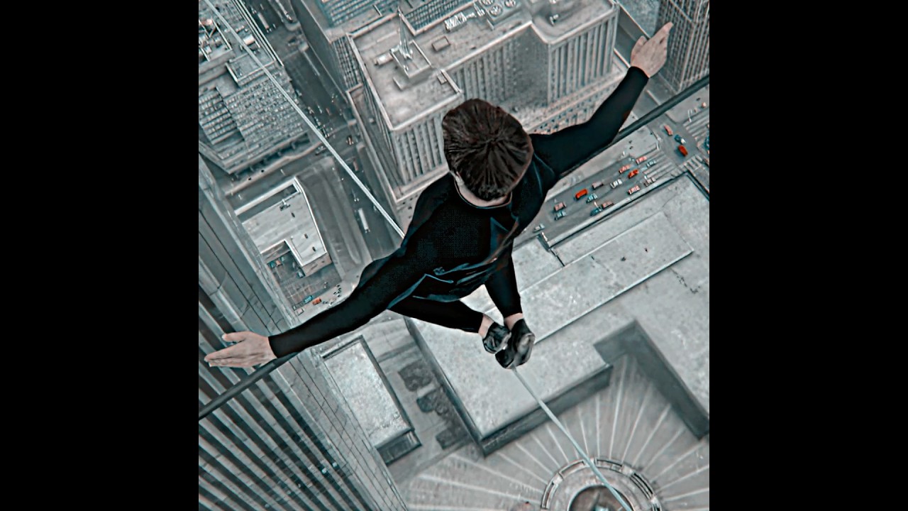 This man walks a tightrope between skyscrapers hundreds of meters high 😨🏙️ | The Walk (2015) #edit