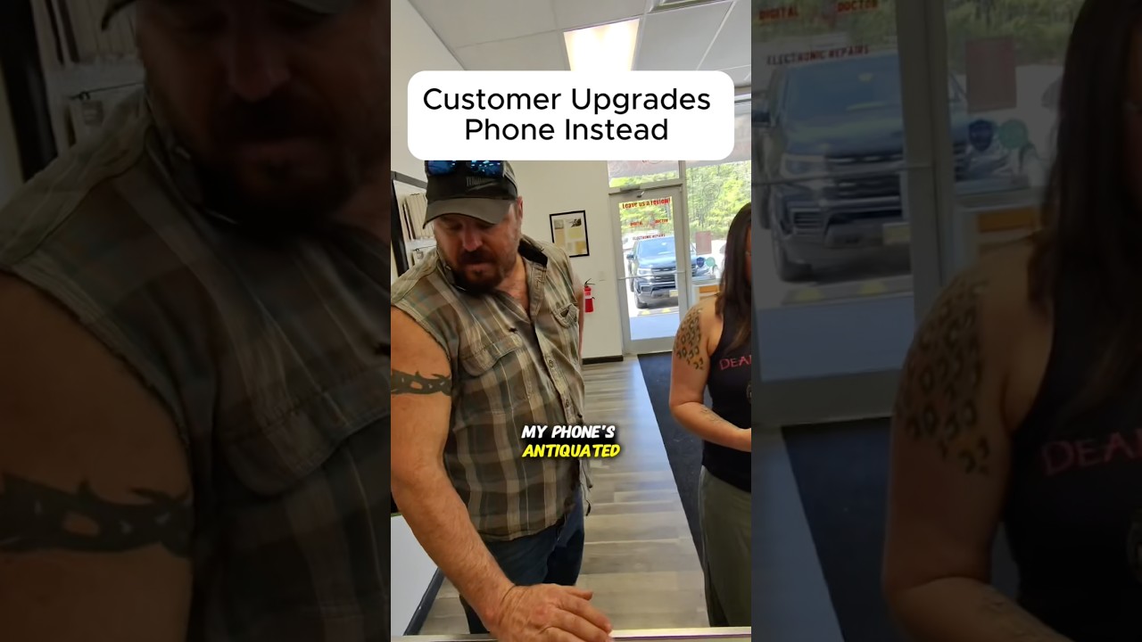 CUSTOMER UPGRADES PHONE 📱 #brokenfix #smartphone #problemfix #cellphone #sale #buy #cellphone - Published by Digital Doctor 