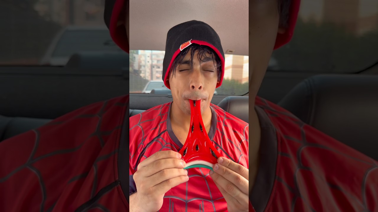 ازاااي البطيخة المطاط !! 😱😂