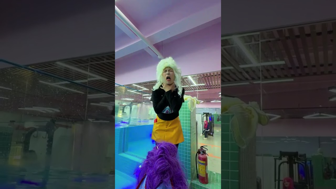 Rumi has a group of good friends