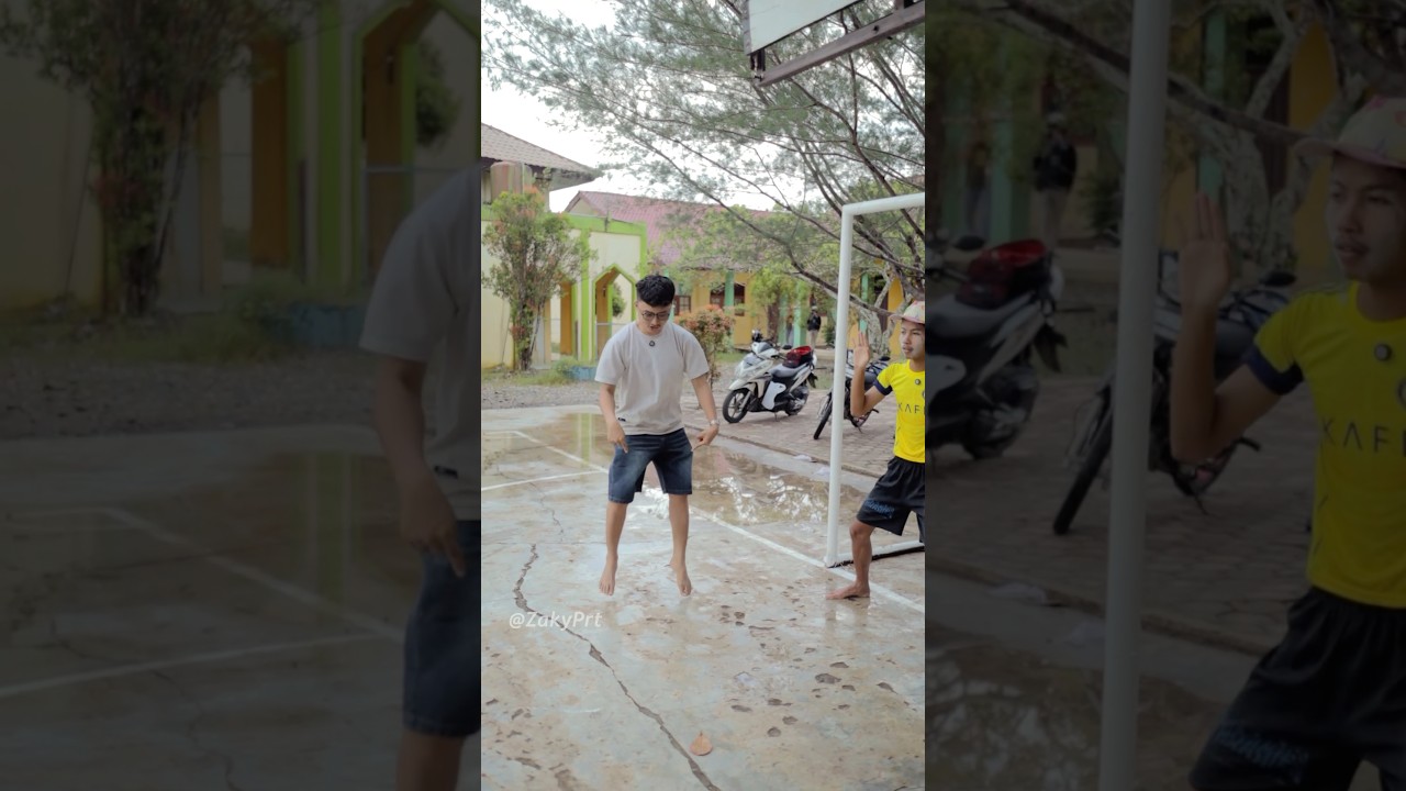 Ketika yang punya bola gak dikasih main