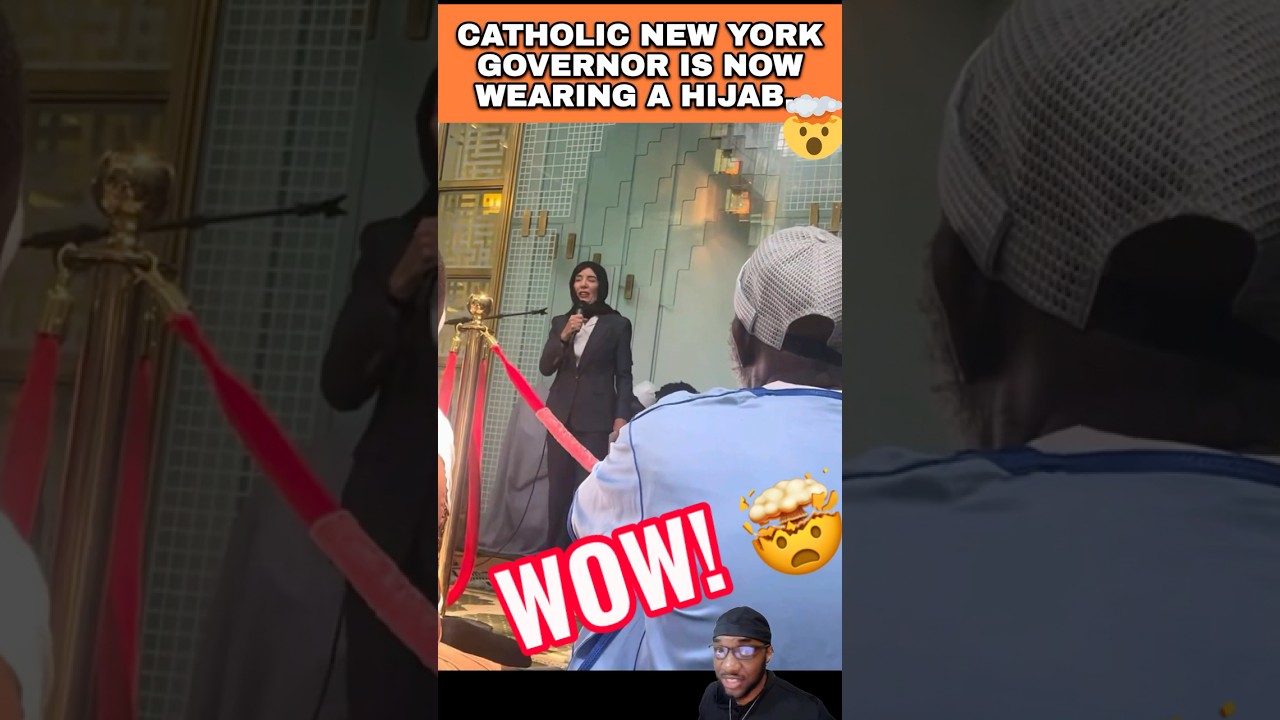 Why is New York Governor Kathy Hochul, A Catholic, Wearing a Hijab? 🤨 #trending #newsupdate