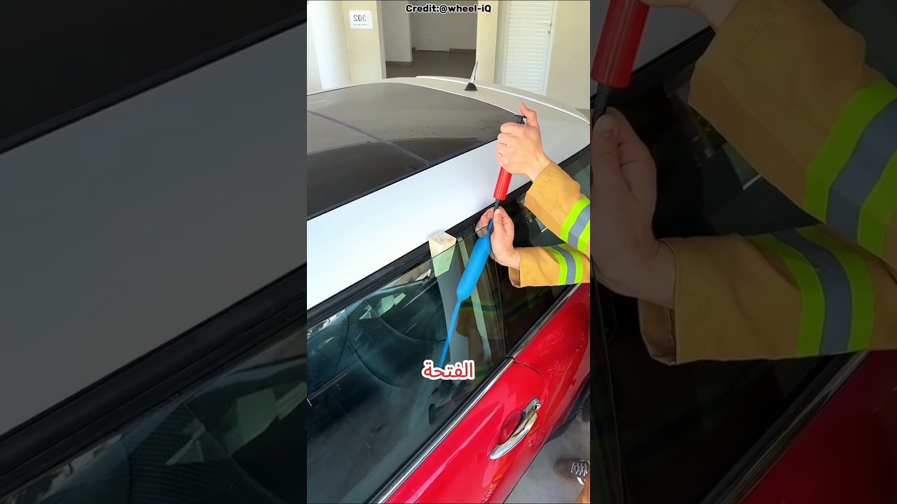 أغلق المفاتيح داخل السيارة... وهذه الحيلة العبقرية أنقذت الموقف! 🔑 #shortvideo