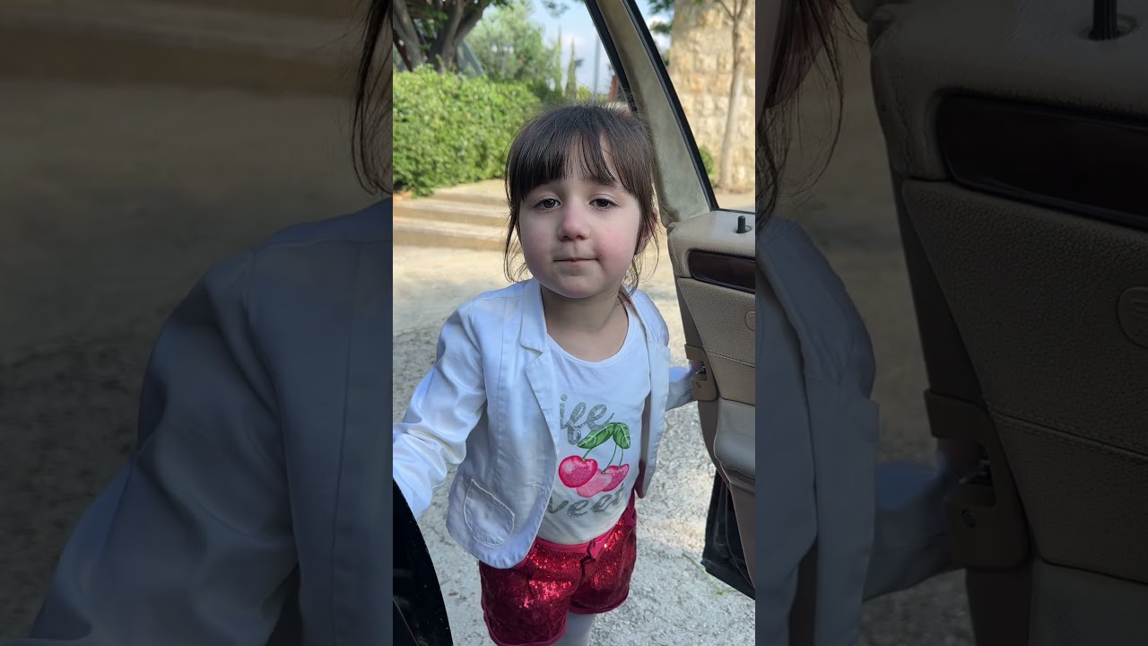 كسرتلو السيارة الباب:😱