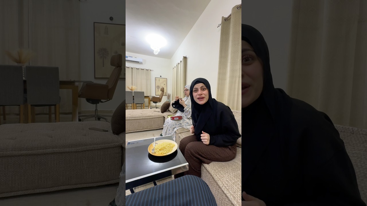 بابا تاكل اندومي😂😂 ام سيف ونانو