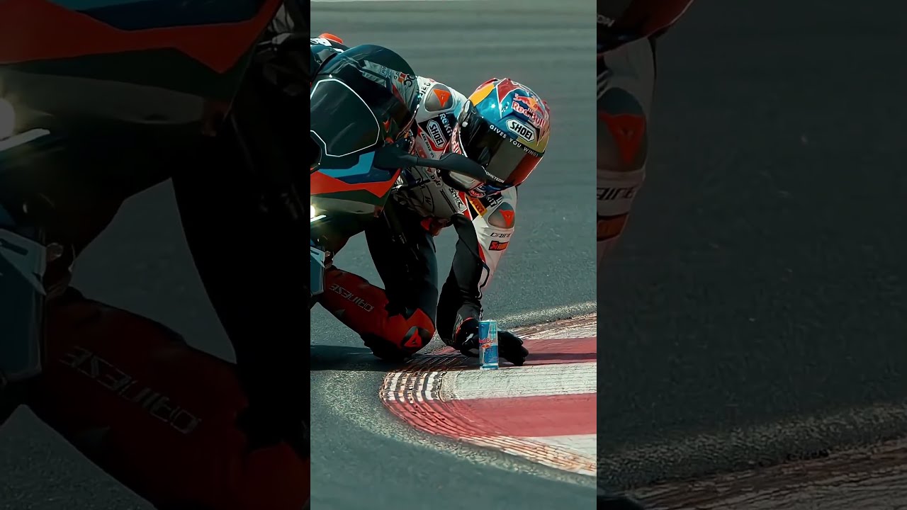 إزاي متسابقي الموتو جي بي بيشربوا مية وهما طايرين؟! 😱🏍️ #shorts