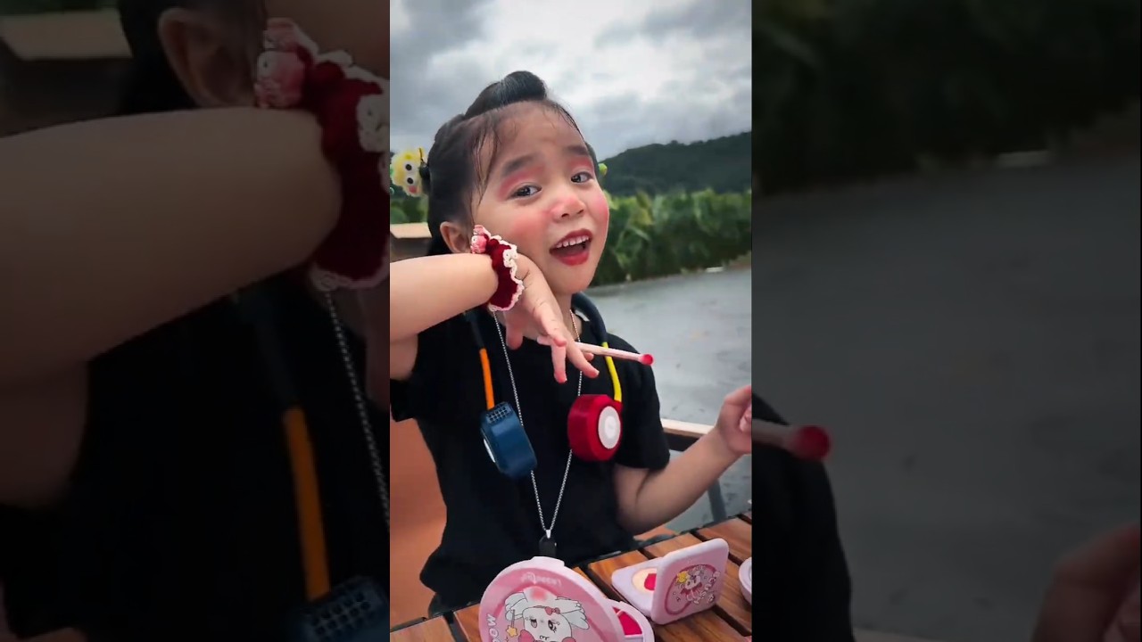 Karena menang lomba make up, cewek ini dapat hadiah dari ibu dan neneknya 🥳🎉