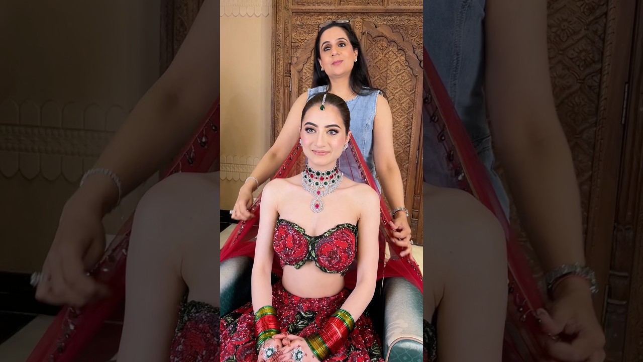 Hai Ye Ladki ❤️ Stunning glowing look by Parul Garg