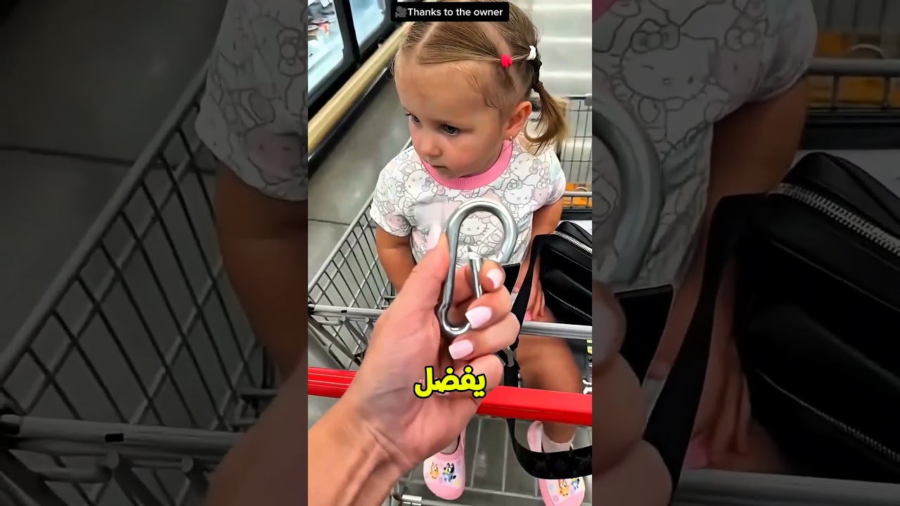 الأم دي خافت إن ابنها يضيع.. فعملت حاجة ذكية جدًا!😱