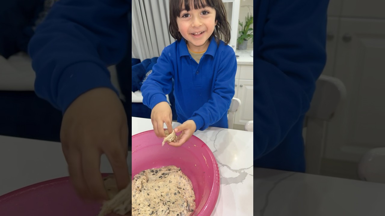 عمور خرب العجين لماما😱لا تنسو الاشتراك بالقناة واللايك حتى نعمل عجين احلى الفيديو الجاي#halo_family