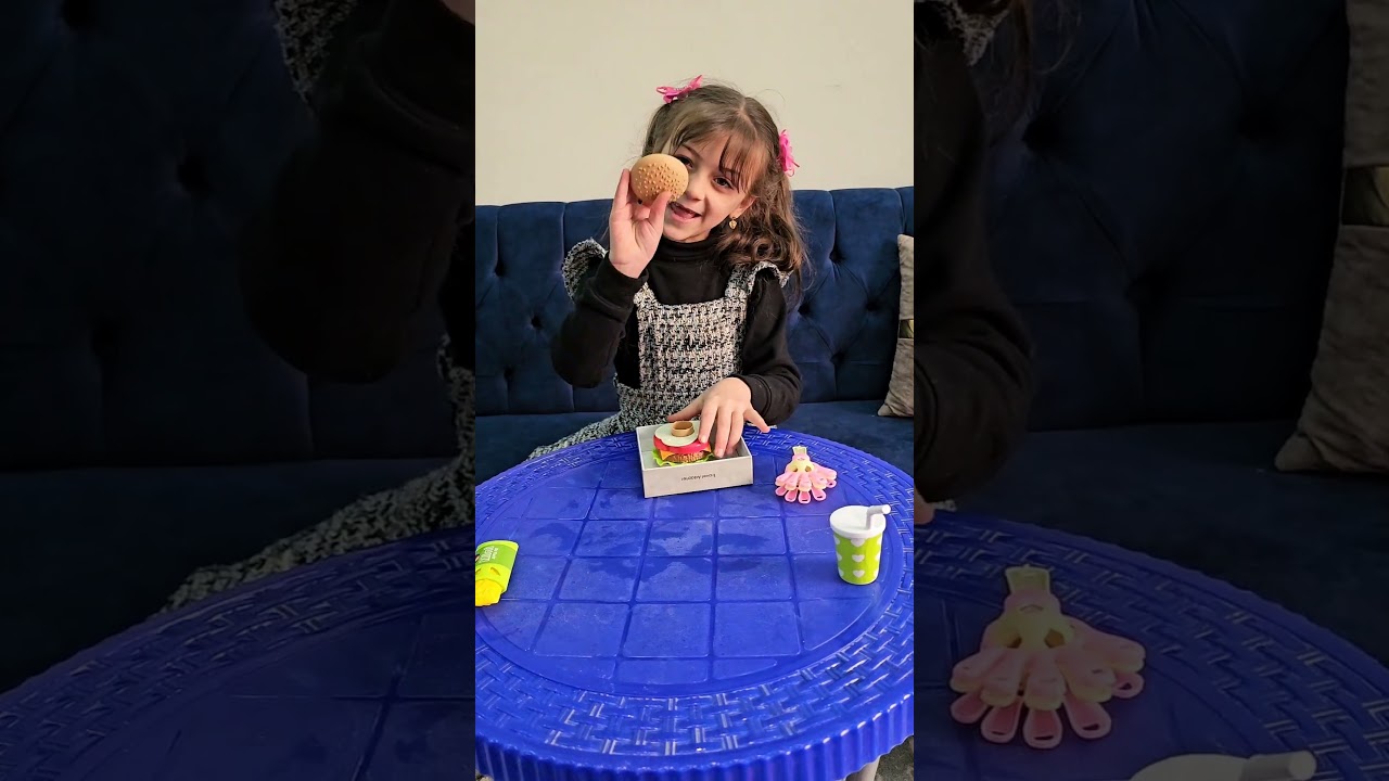 سميره تصنع البرغر ؟!🍔😋بسم الله ابدا عملي بسم الله 🍔😋🙋‍♀️