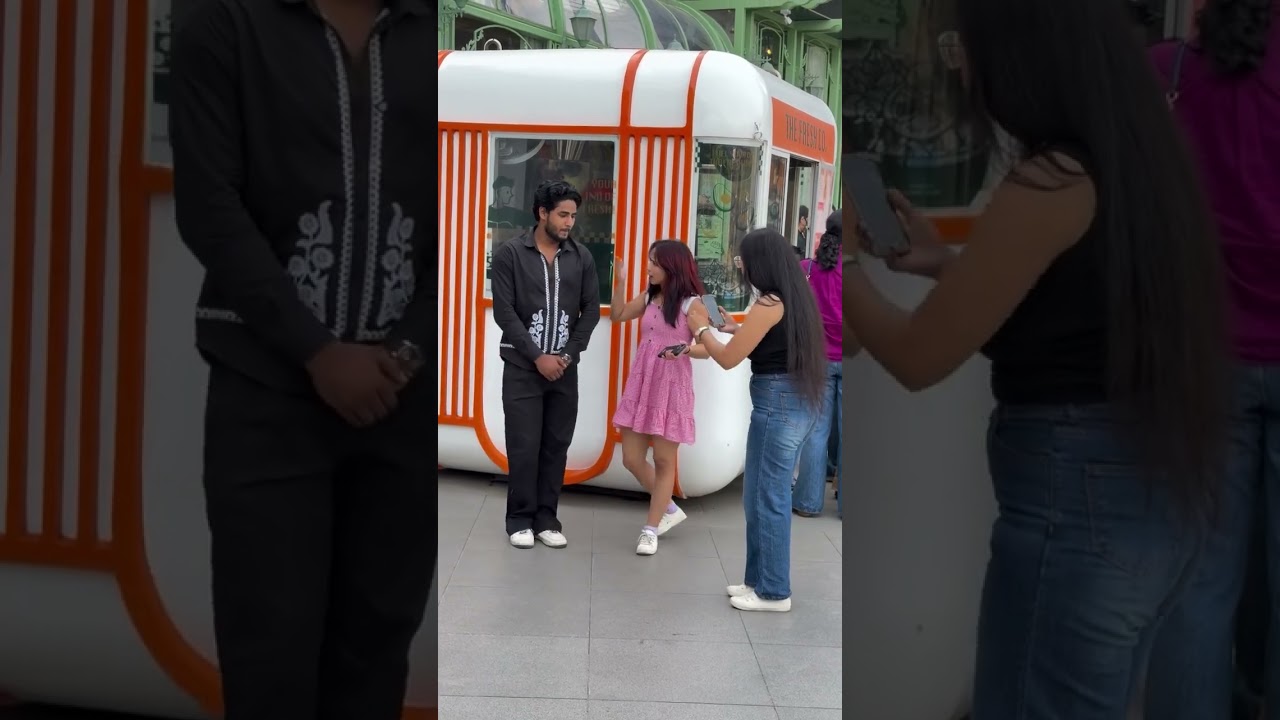 #viral #prank #funny #comedy #shortsfeed #shorts #trending