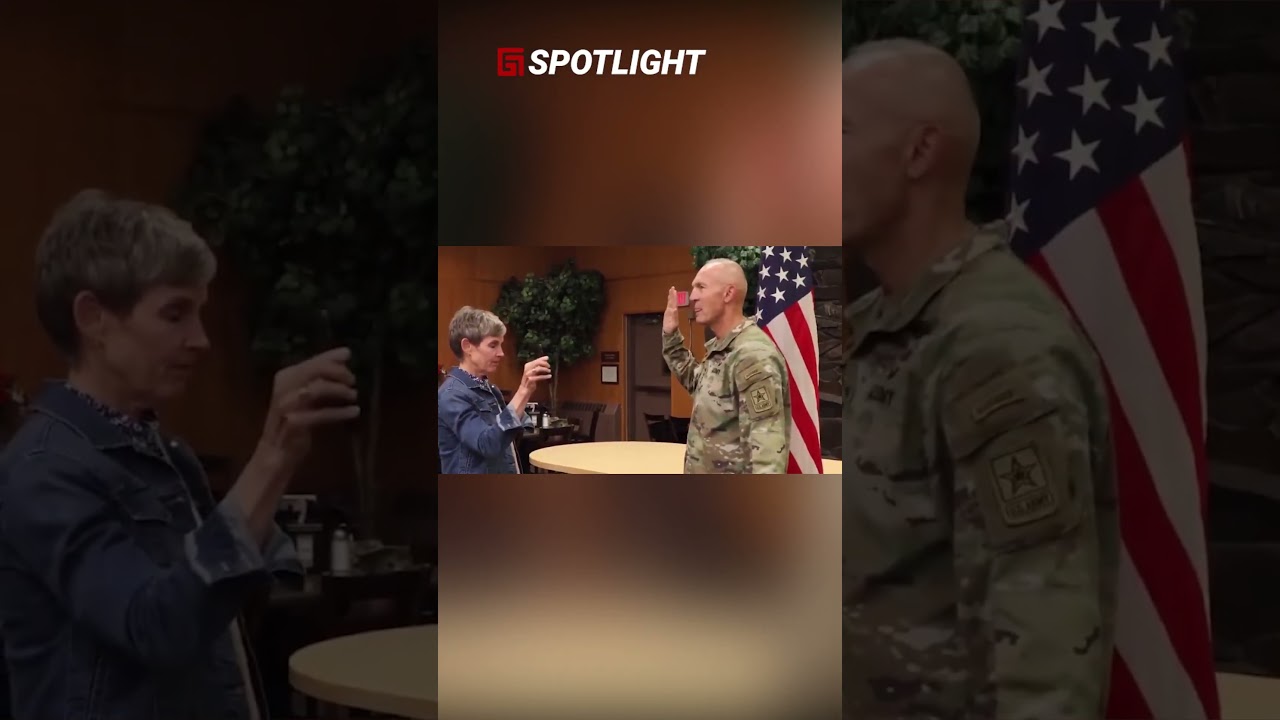 PARA JENDERAL AMERIKA DIPECAT MASSAL