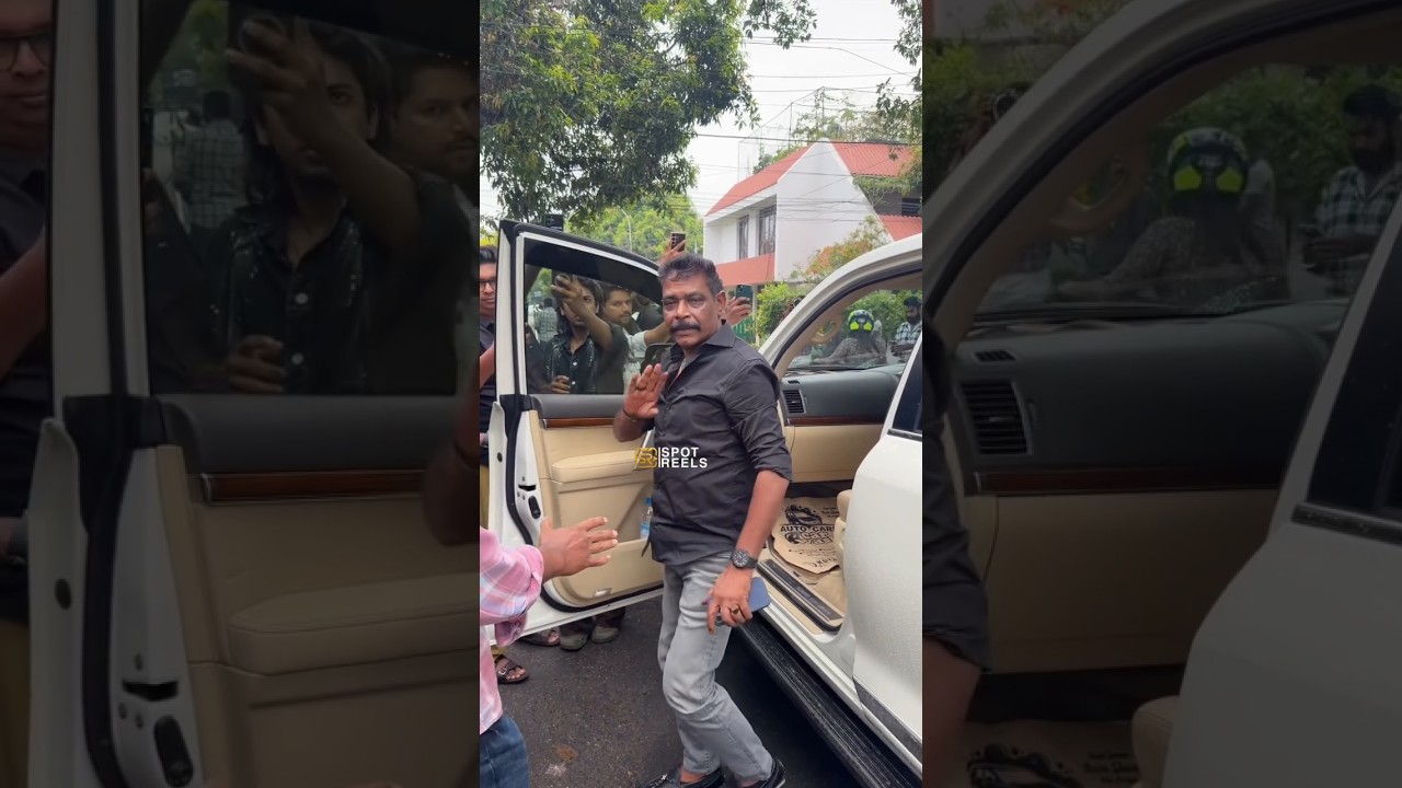 അണ്ണനും തമ്പിയും | Antony Perumbavoor car collection #antonyperumbavoor #toyota #landcruiser #volvo