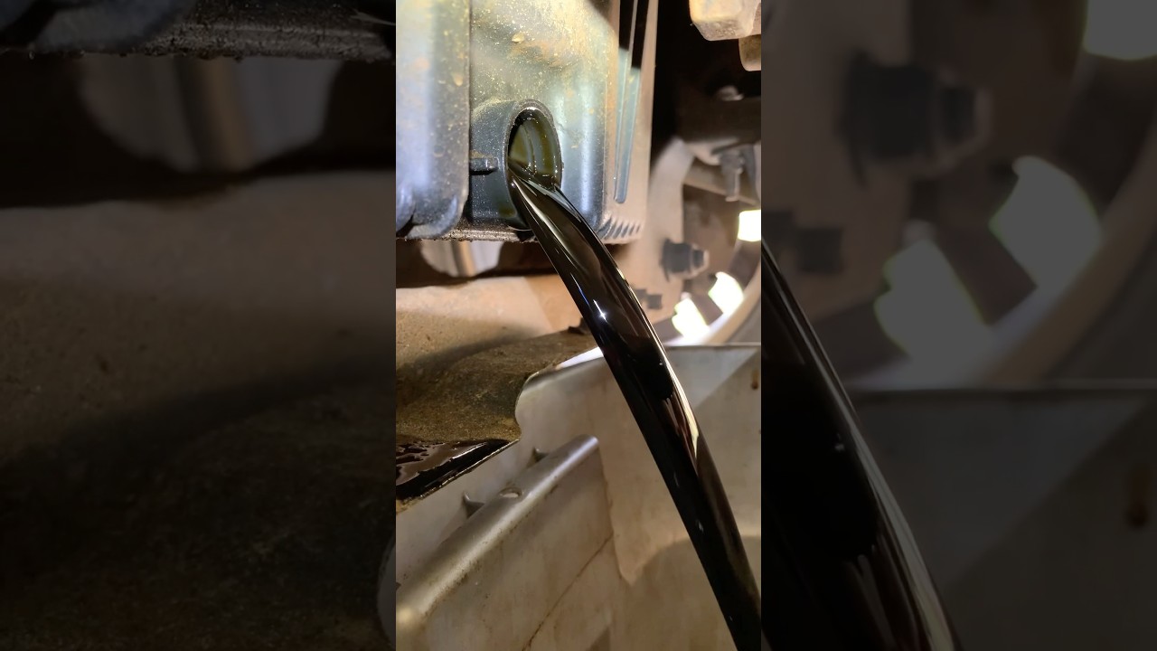 How many washout oil changes does it take to make your oil come out clean?? #trucks #cars #diy