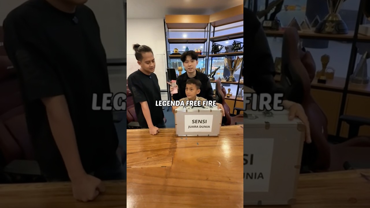 Unboxing Sensi Juara Dunia Evos 🥷😅🙏🏻😍💐 #vilmei #williesalim #freefire #freefireshorts