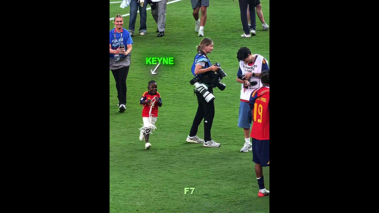 Yamal Ignored Her..💔😅