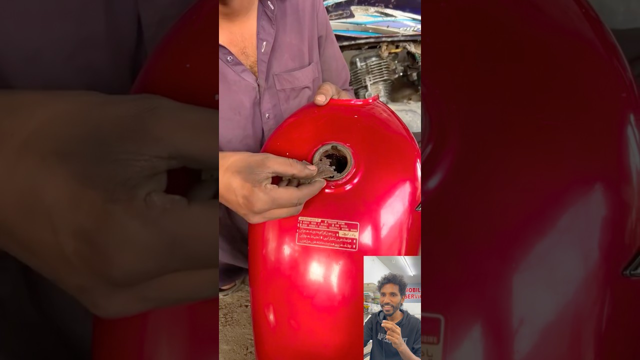 ബൈക്കിന്റെ പെട്രോൾ tank cleaning ഇത്രയും ഈസി ആയിരുന്നോ? 😇 #hobbyspot #reactionvideo #bikeservice