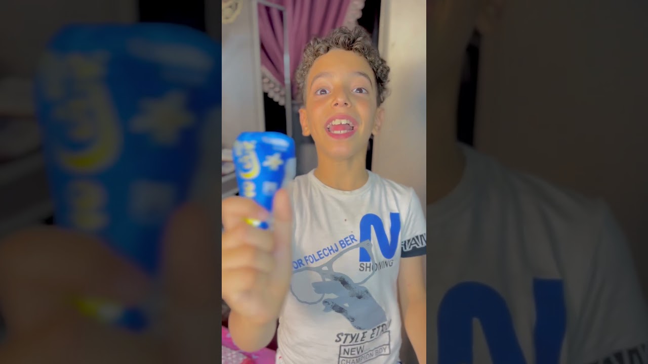 لما تضحك علي تيتا وتاكل الدولسي🤣🤣