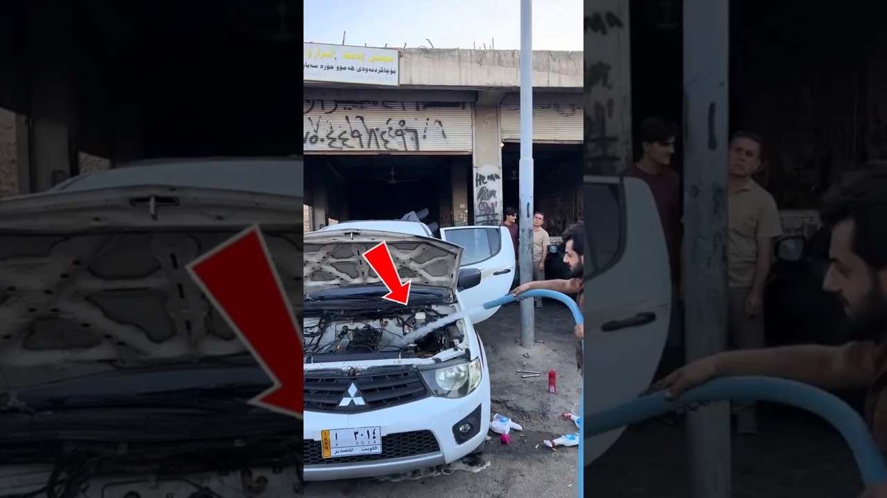 Proses Mencuci Mesin Mobil