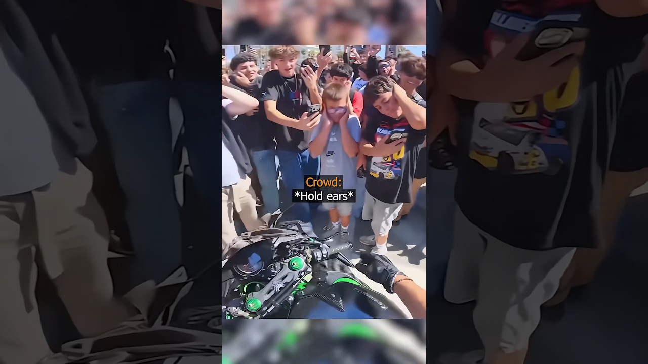Biker Stole The Show From Supercar 🔥(@imkay)
