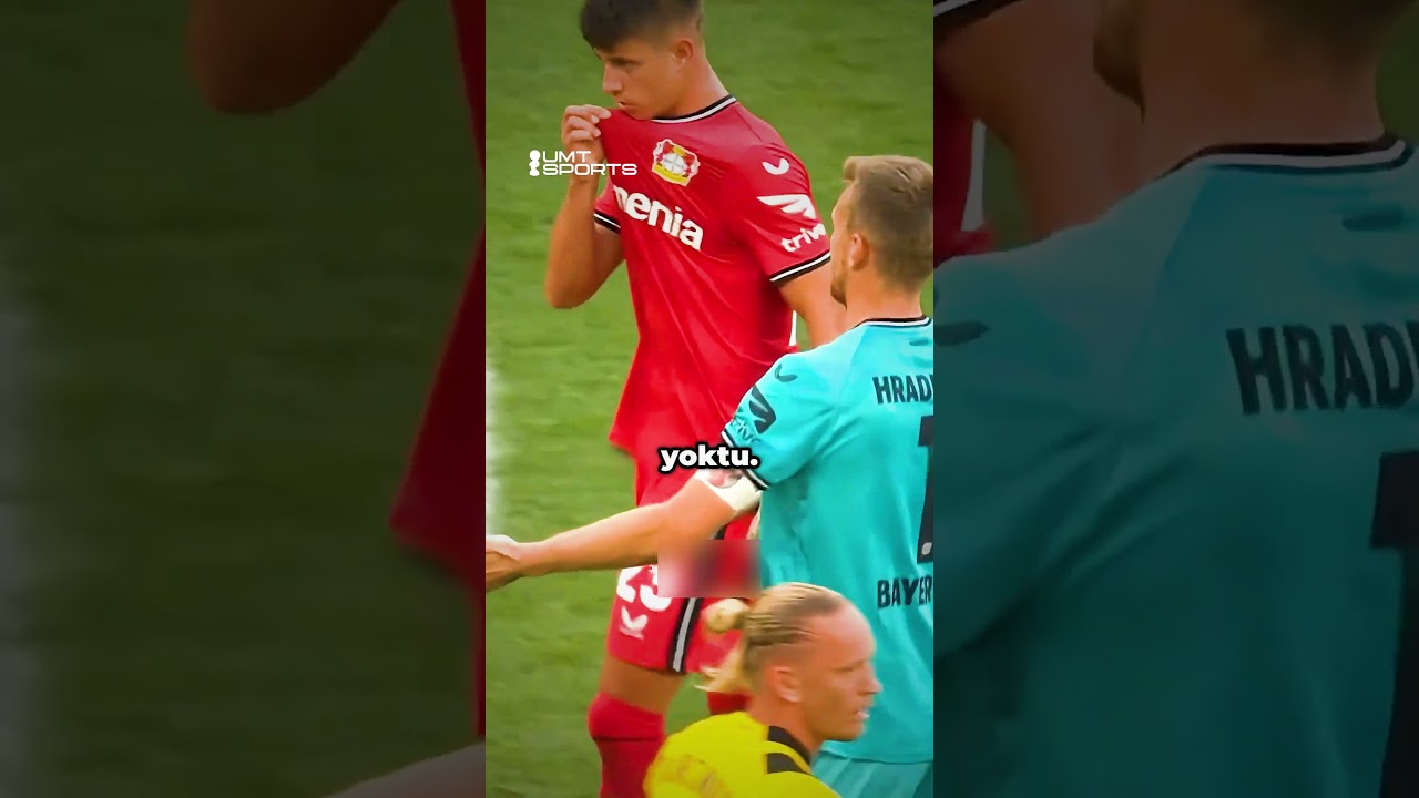 Kaleciniz kırmızı kart gördü ve yedek kalecinizde yok. Şimdi ne olacak ?