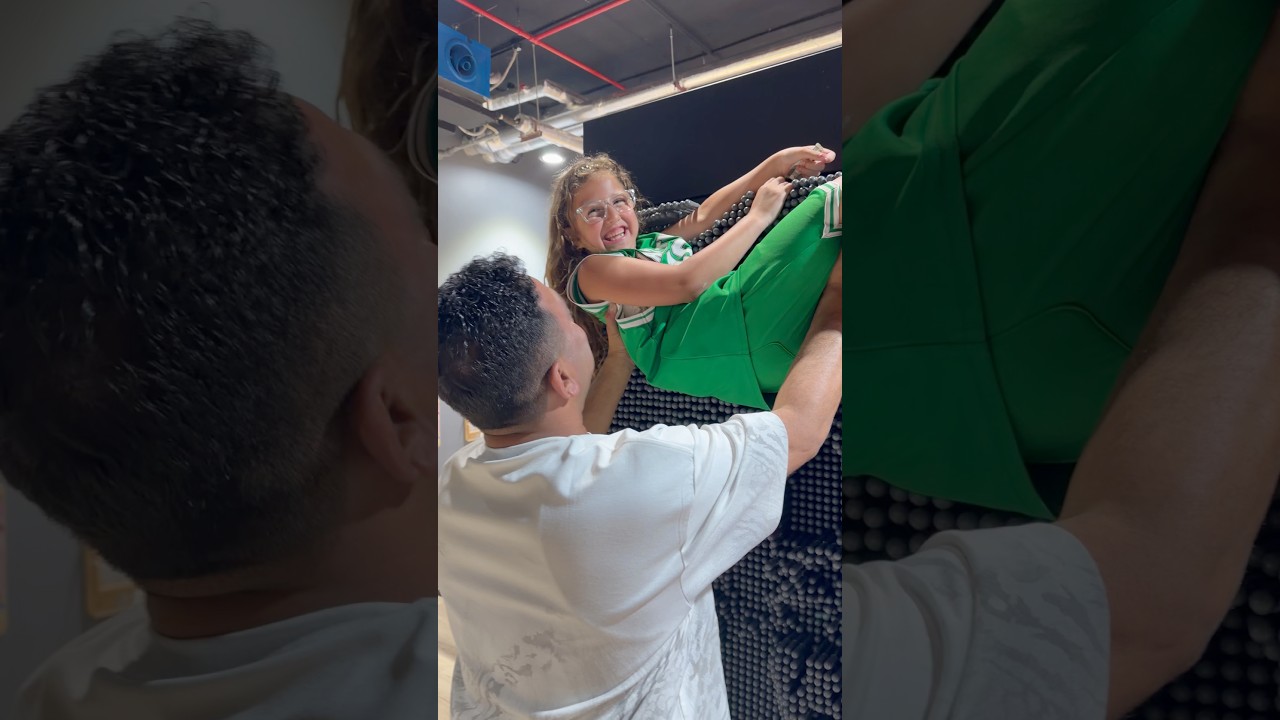 دق دق 😂❤️💃