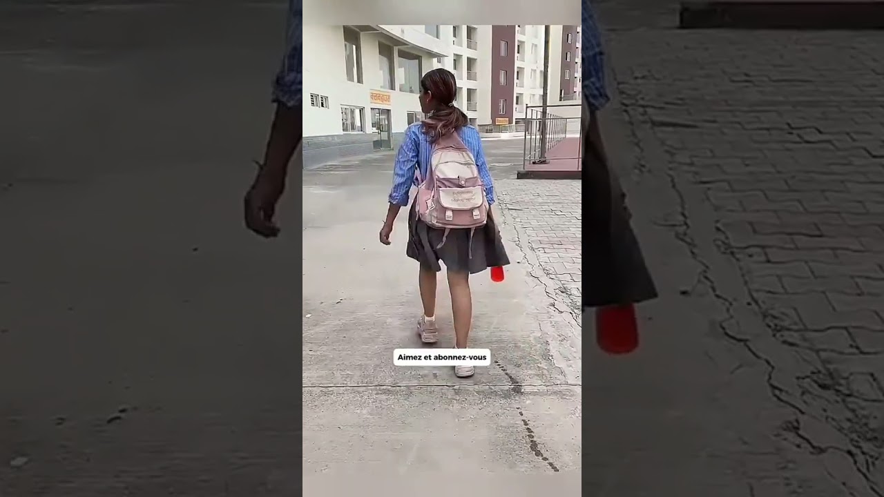 البنت الكبيرة تستاهل جائزه كبيره جدا علي اللي عملته 😊