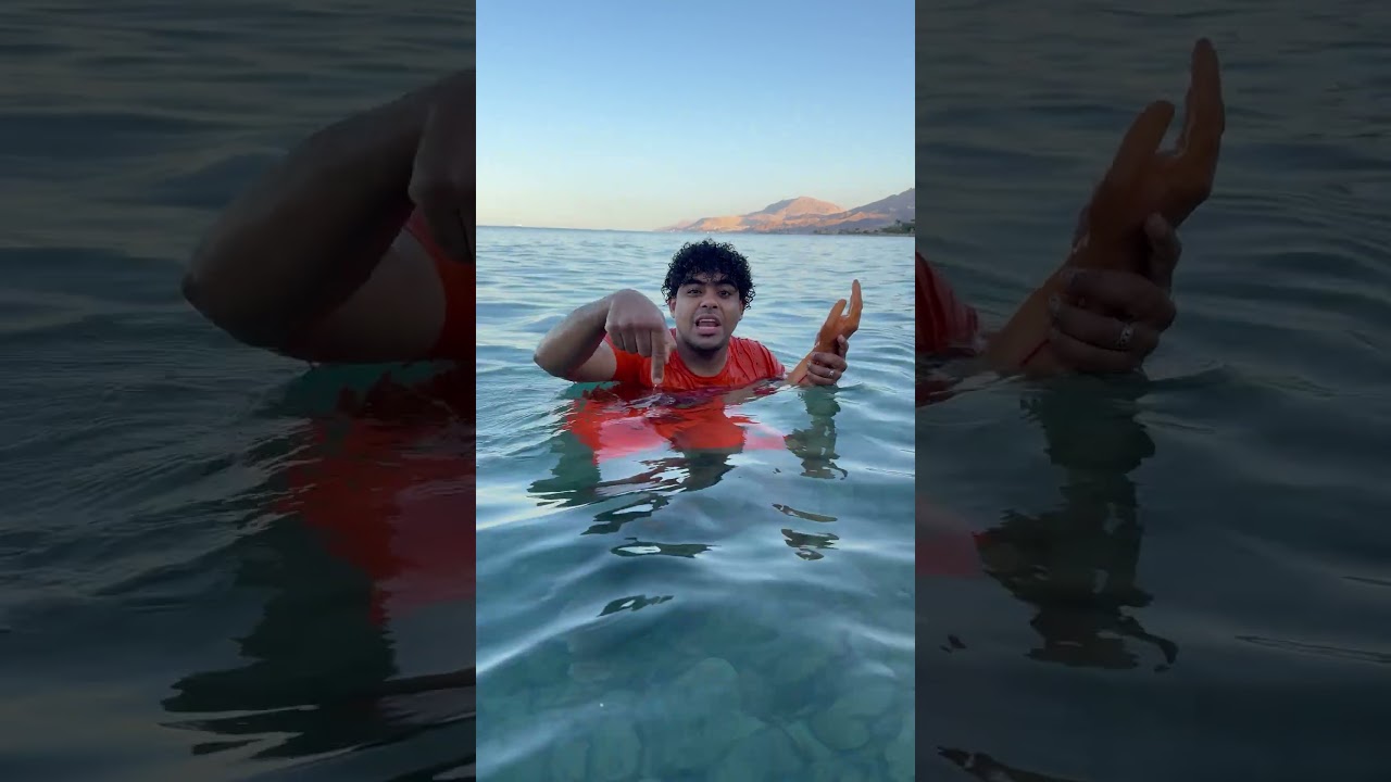 ‏انظر ماذا فعلت في أخي الصغير من يفعل كده مع أخوه￼