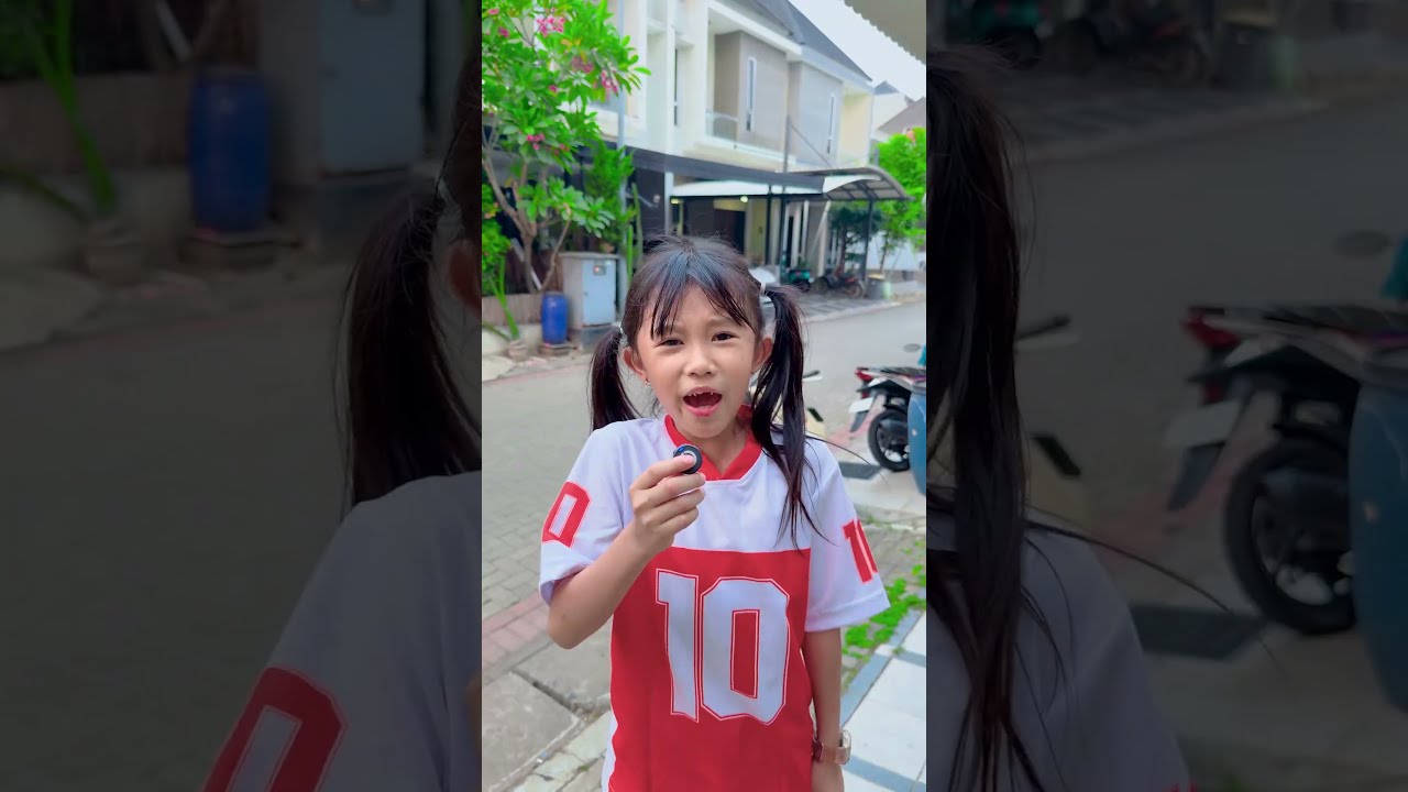 Aletha Abew Tiru Suara Orang Kena Bola #alethaabew