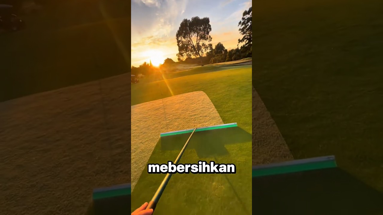 Di Balik Mulusnya Lapangan Golf! ⛳️