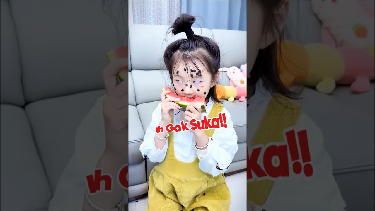 Makannya jangan kelamaan main HP ya teman-teman 😇 #shortviral
