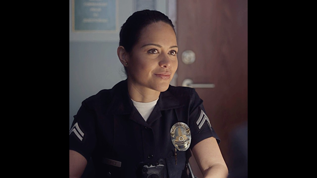 Cop and lawyer flirting during interrogation | #TheRookie #Wopez