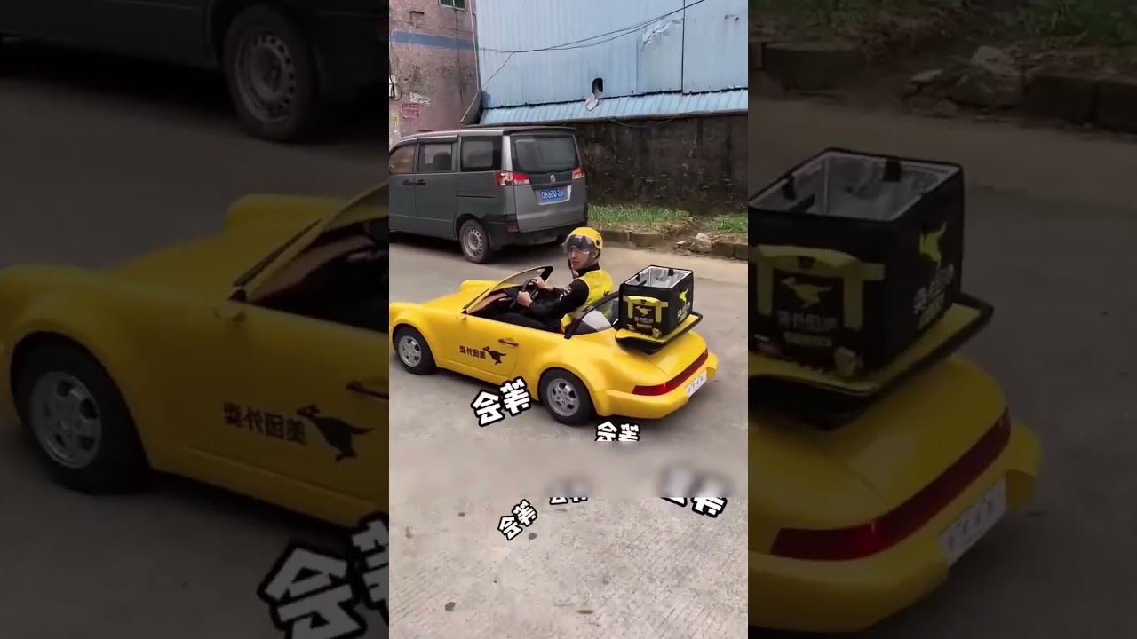 وصل الطلب مع أغرب سيارة في العالم 🌍 #shorts