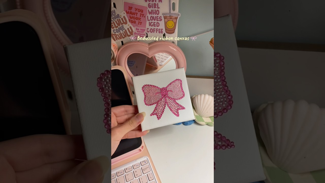 لوحة شبرة بالخرز🩷🎀pink bedazzled ribbon🩷