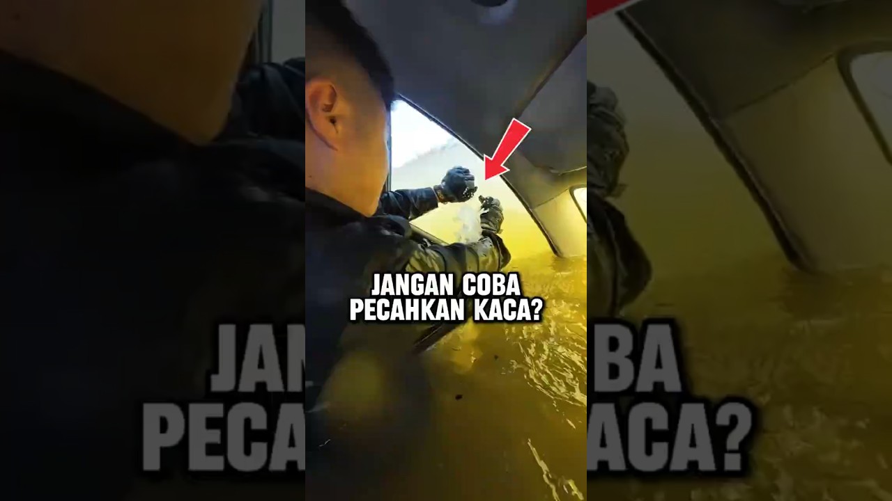 MOBIL MASUK AIR BUKTI KENAPA PINTU TAK BISA DIBUKA KARENA TEKANAN AIR #shorts #short #shortsviral